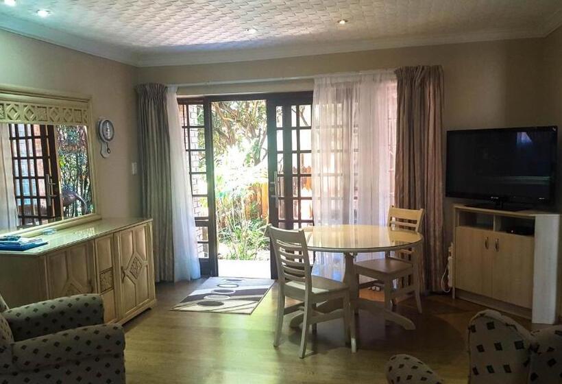 行政套房, Aark Guest Lodge