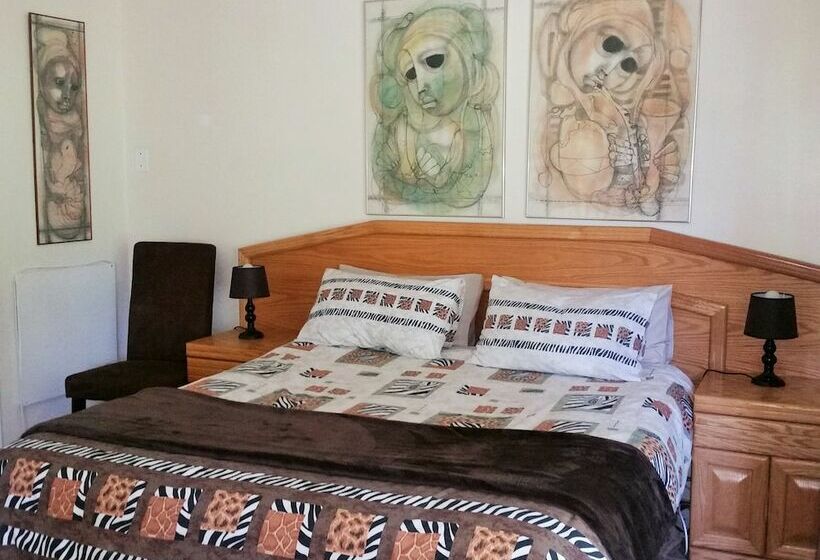 １ベッドルームハウス, Pine Tree Lodge