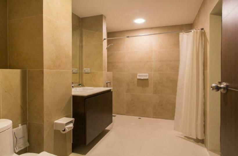 غرفة ديلوكس, The Lai Thai Luxury Condominiums
