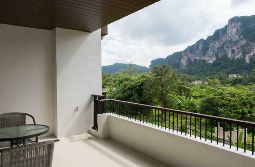 اتاق لوکس, The Lai Thai Luxury Condominiums