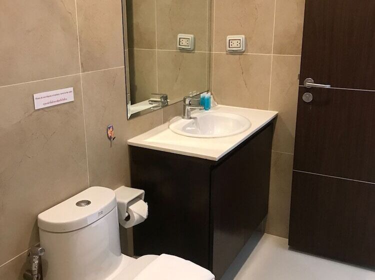 غرفة سوبيريور, The Lai Thai Luxury Condominiums