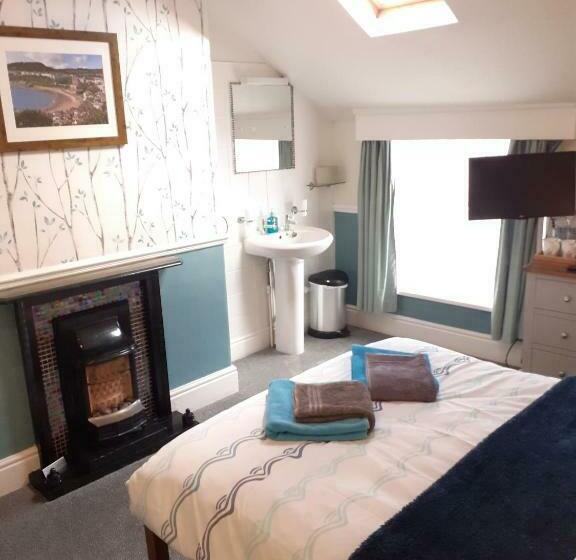 غرفة قياسية, The Beaches