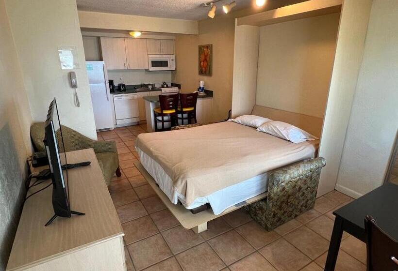 デラックススタジオ, Enchanted Isle Hollywood Beach Resort