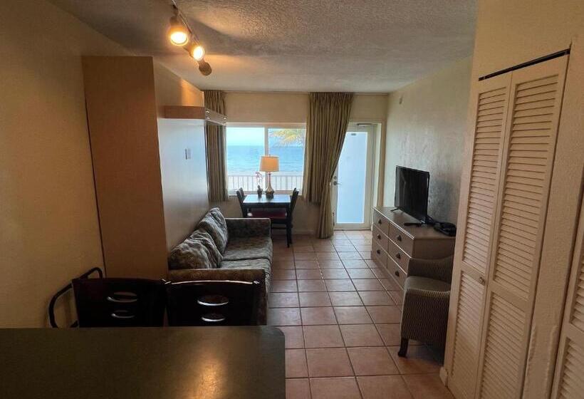 デラックススタジオ, Enchanted Isle Hollywood Beach Resort