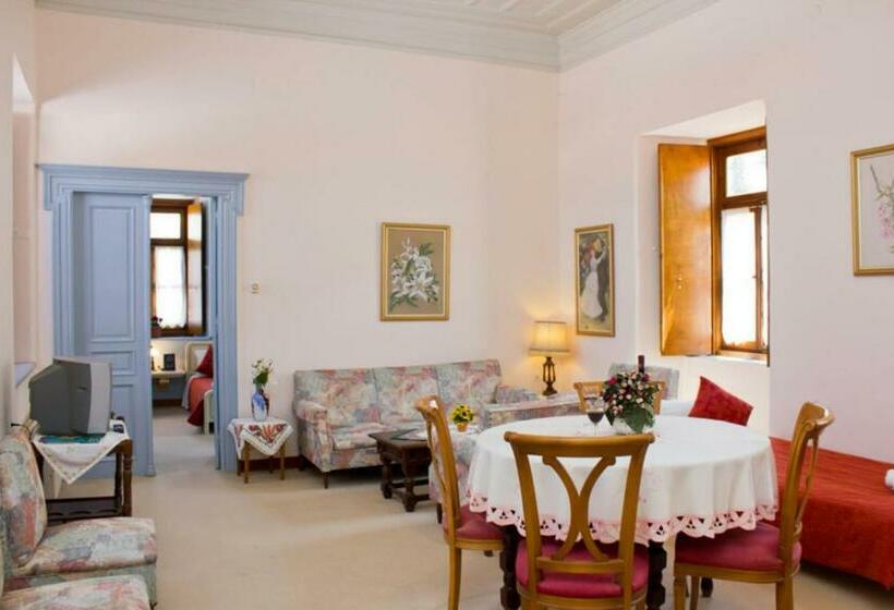 침실 1개 아파트, Achilleas Pension