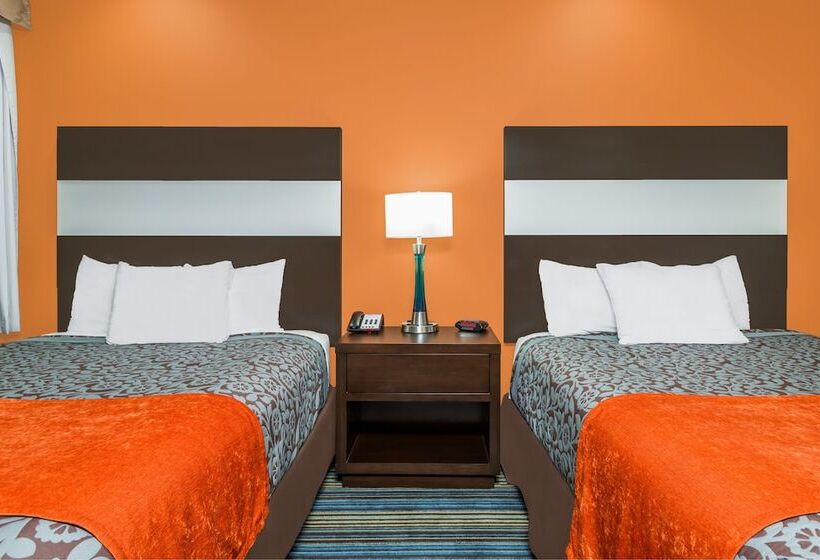 Номер Deluxe, Days Inn & Suites By Wyndham Katy