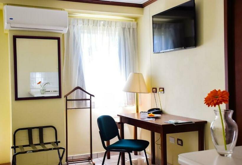 Номер Стандарт, Gardenia Inn