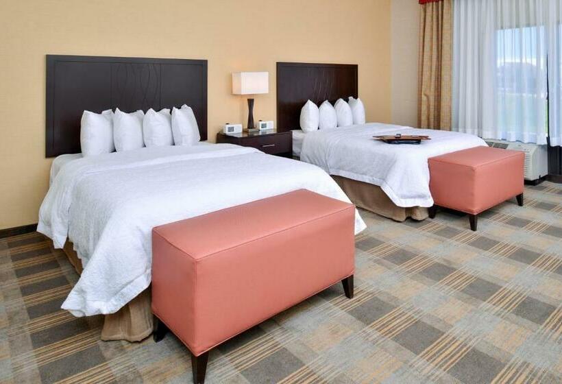 Номер Стандарт, Hampton Inn & Suites California Universitypittsburgh