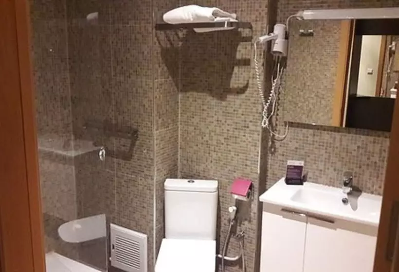 سوییت اجرایی, Jardy Hôtel & Suites