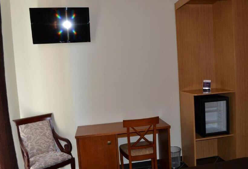 اتاق استاندارد یک نفره, Jardy Hôtel & Suites