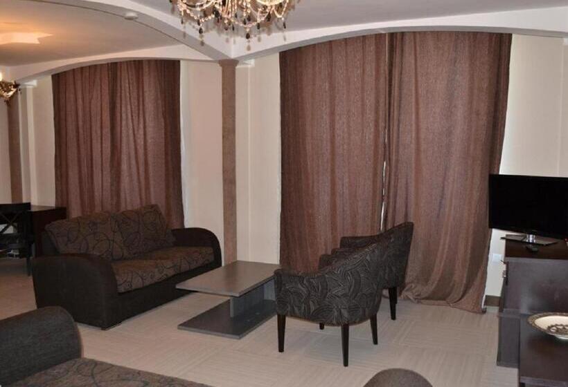 سوییت اجرایی, Jardy Hôtel & Suites