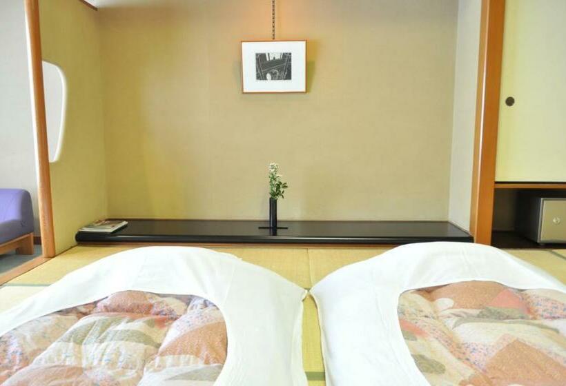 Standart Oda, Kaike Tsuruya