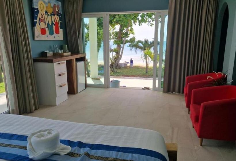 חדר דלוקס נוף לים, Le Petit Saint Tropez