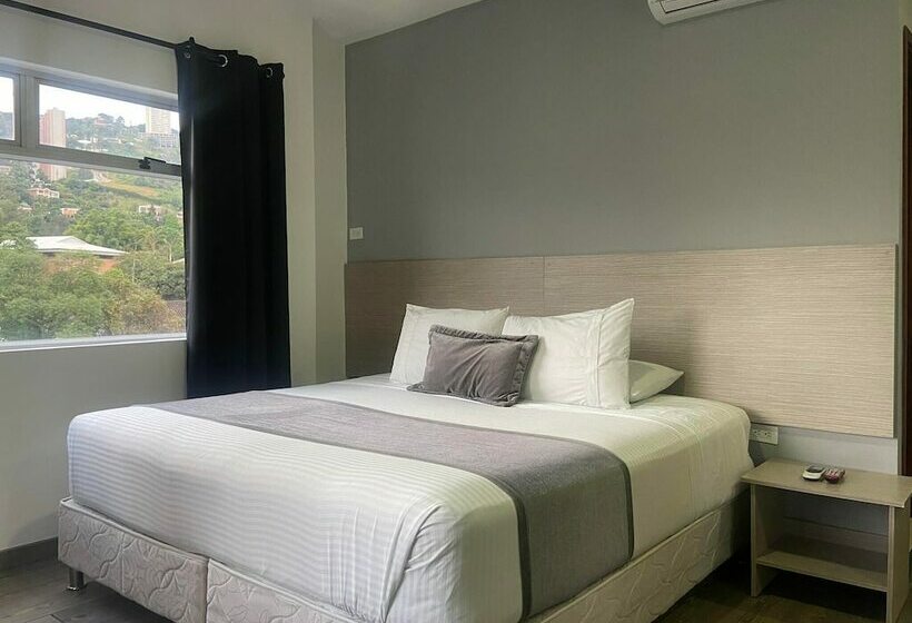 Номер Стандарт, Porton Sabaneta