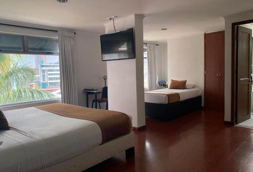 Полулюкс, Porton Sabaneta