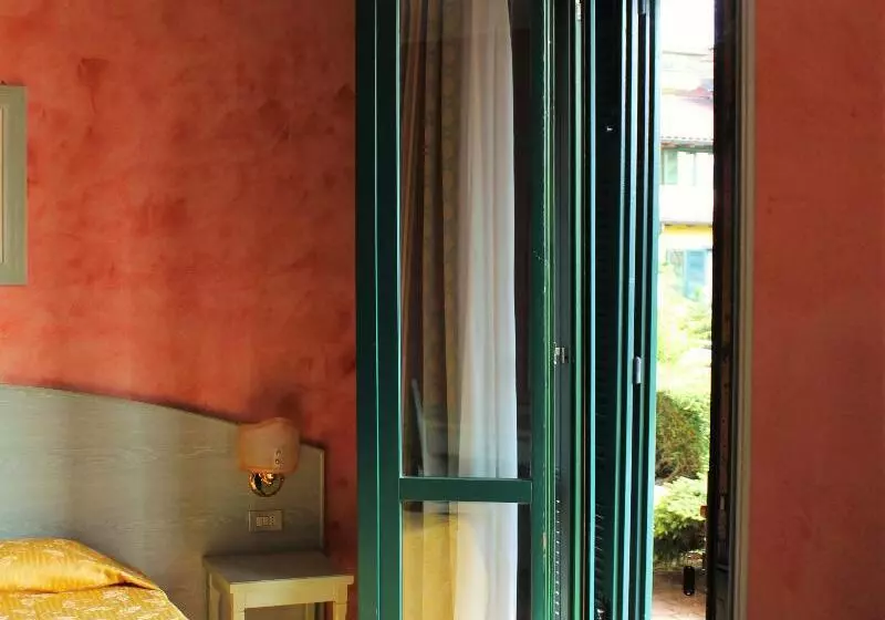 エコノミールーム, Residence Montelago
