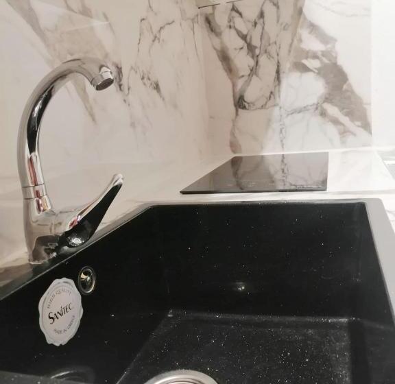 スタンダードバンガロー, Elsa