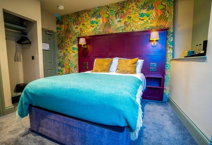 スタンダードルーム, The Crown