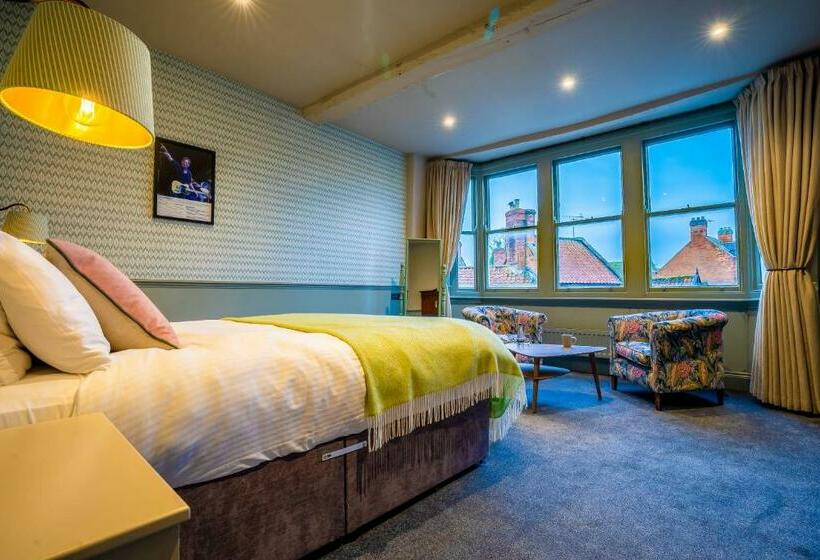 キングサイズベッドのデラックスルーム, The Crown