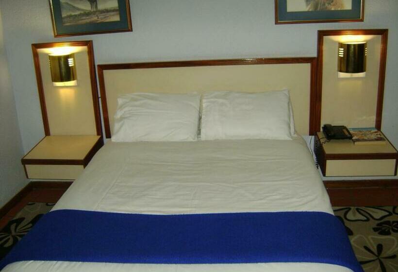 غرفة ديلوكس, Gaborone