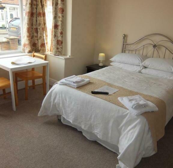 标准间, The Monsell