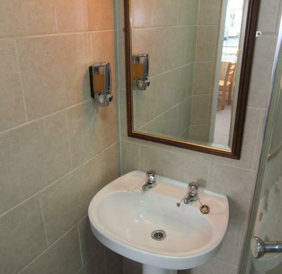 标准间, The Monsell