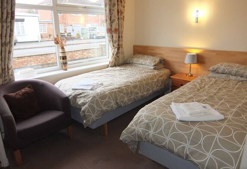 标准间, The Monsell