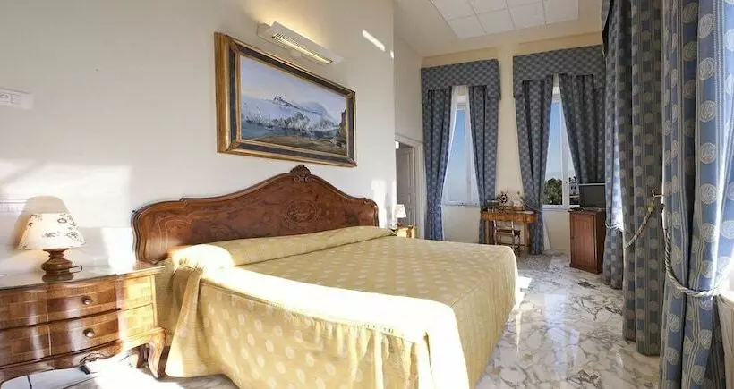 デラックスルーム, Villa Angelina