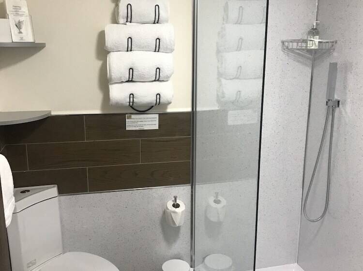 חדר משפחתי, Ardentorrie Guest House