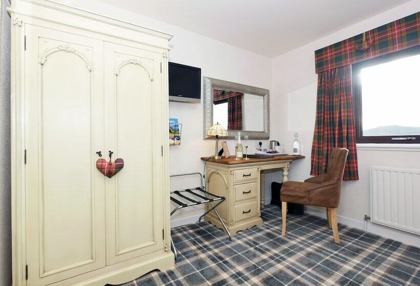 חדר משפחתי, Ardentorrie Guest House