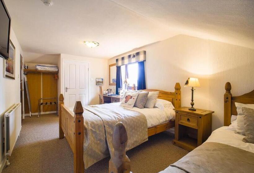 חדר משפחתי, Ardentorrie Guest House