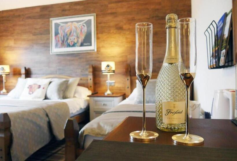 חדר משפחתי, Ardentorrie Guest House