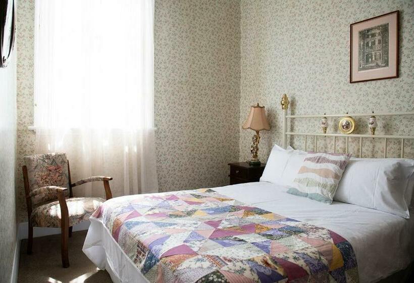 スーペリアールーム, Seaview House