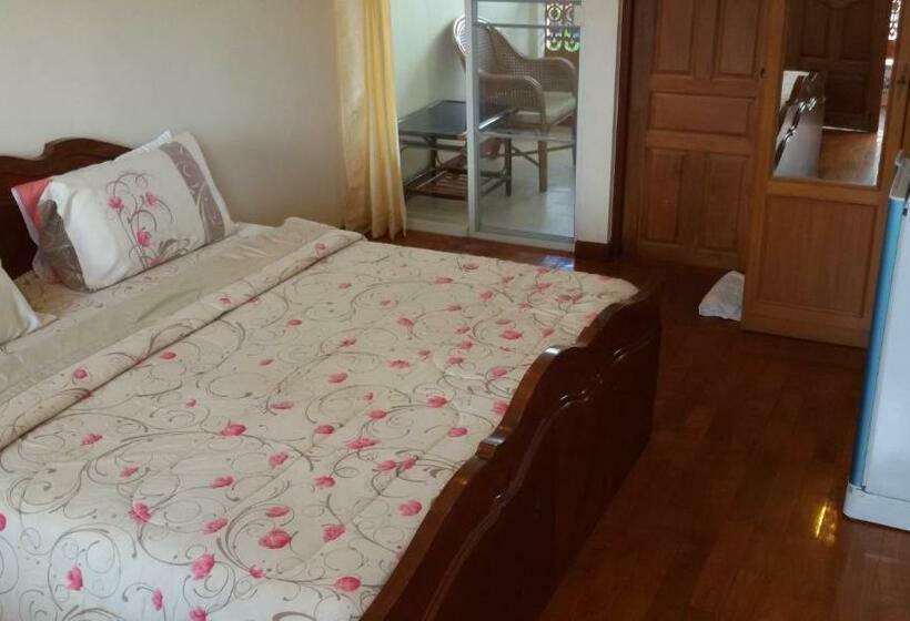 חדר סטנדרט, Your House 3 Guest House