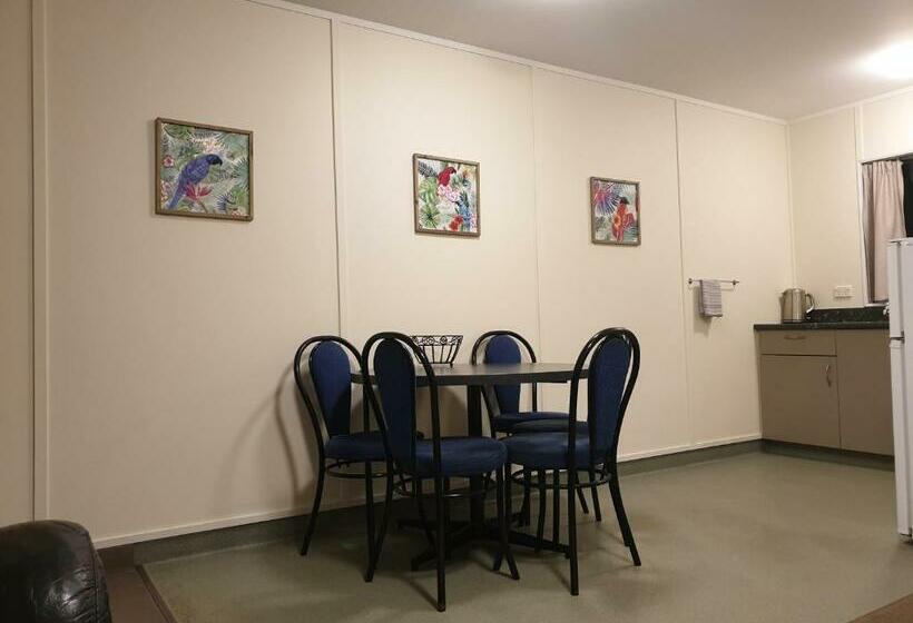 Апартаменты 2 Спальни, Richmond Motel And Holiday Park