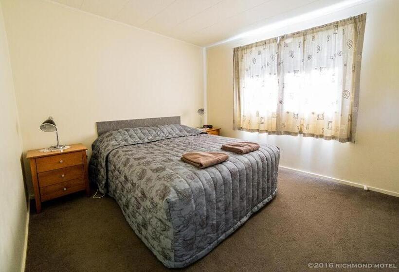 Апартаменты 3 Спальни, Richmond Motel And Holiday Park