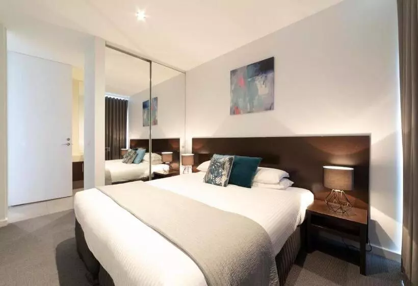 آپارتمان 1 خوابه همکف, The Dolphin Apartments