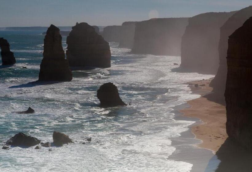 低层单卧公寓, The Dolphin Apartments