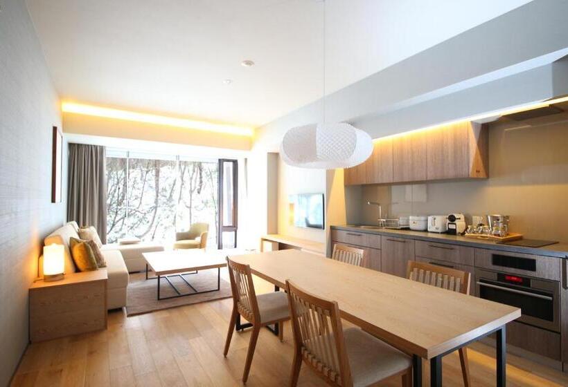 2 Bedroom Apartment with Views, Aya Niseko