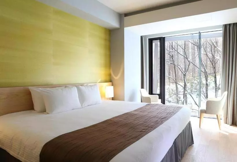 2 Bedroom Apartment with Views, Aya Niseko