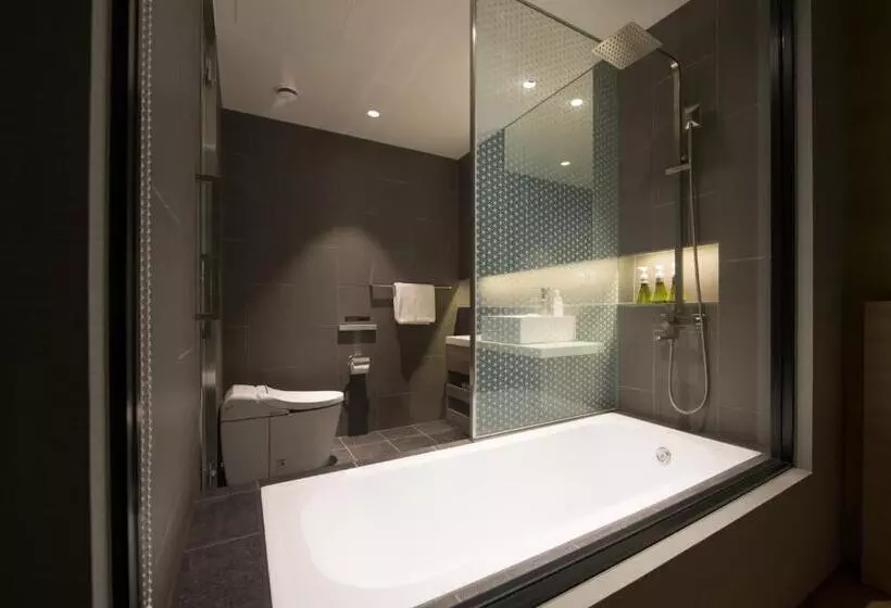 2 Bedroom Apartment with Views, Aya Niseko