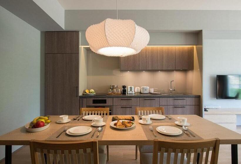 דירת שני חדרים, Aya Niseko