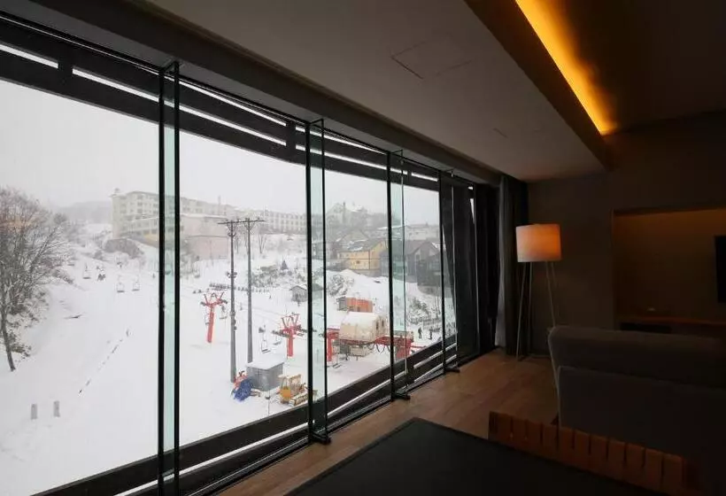 Huoneisto 3 Makuuhuonetta, Aya Niseko