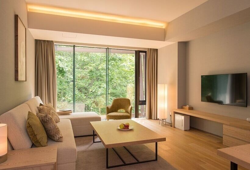 2 Bedroom Apartment with Views, Aya Niseko