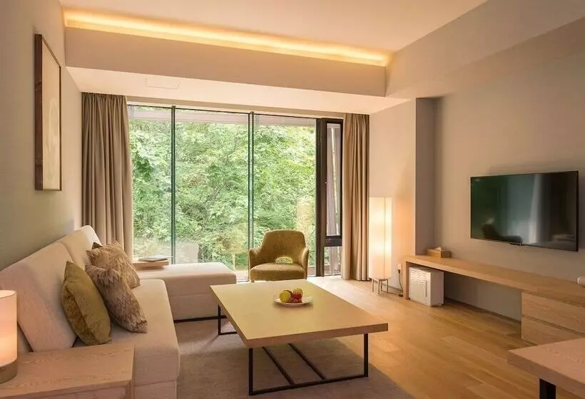 2 Bedroom Apartment with Views, Aya Niseko