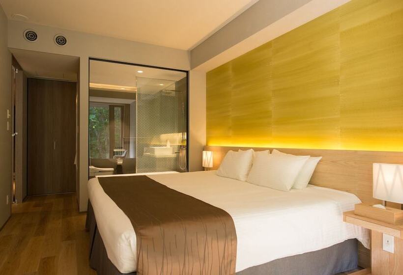 2 Bedroom Apartment with Views, Aya Niseko