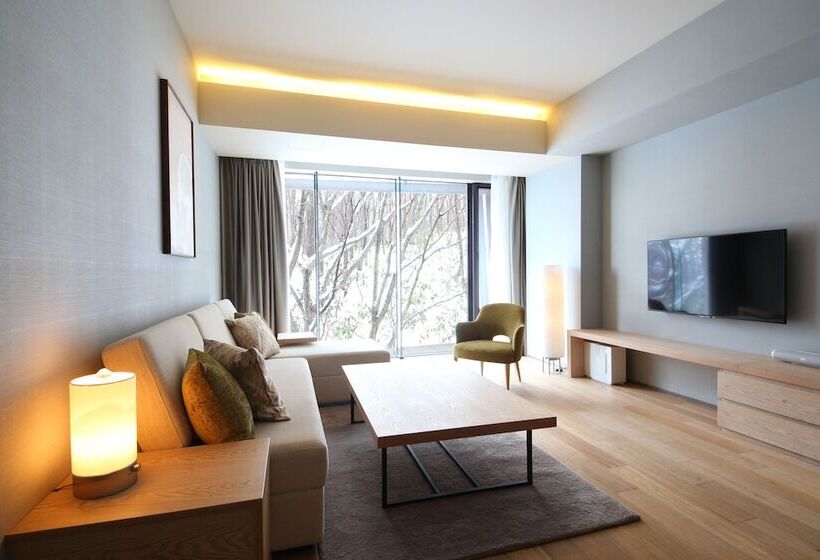 2 Bedroom Apartment with Views, Aya Niseko