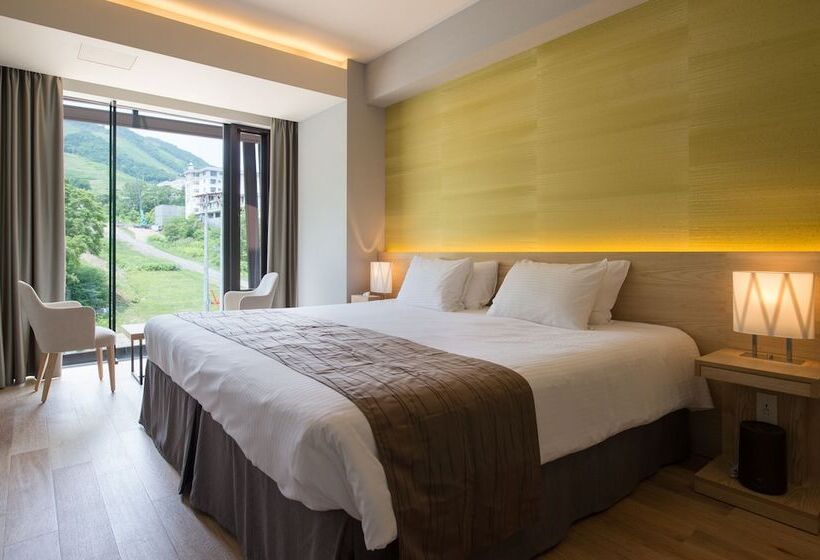 דירת שני חדרים, Aya Niseko