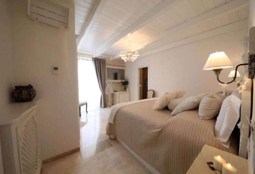 חדר דלוקס עם מרפסת נוף לים, Playa Del Mar  Adults Only