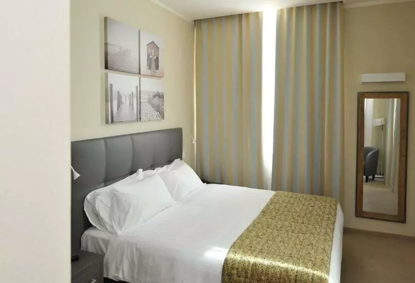 استودیوی استاندارد, Chc Business Residence